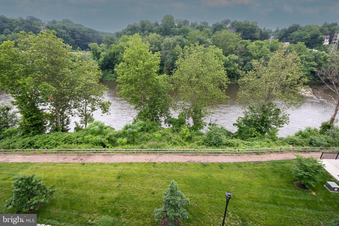 4537 Riverside Way photo 49