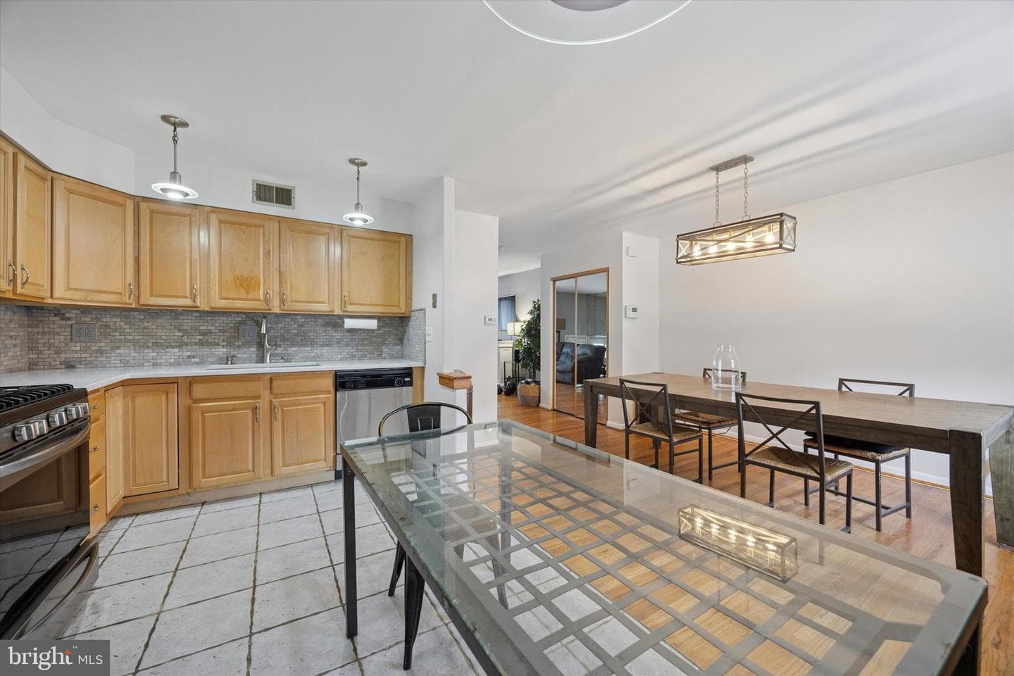 7310 Boreal Place photo 10