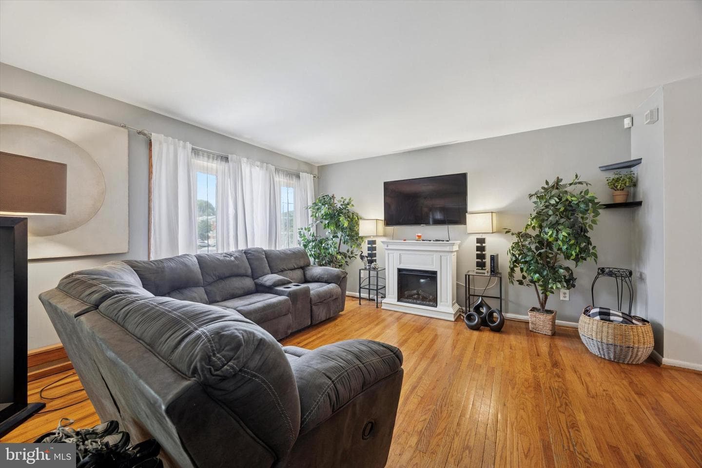 7310 Boreal Place photo 3