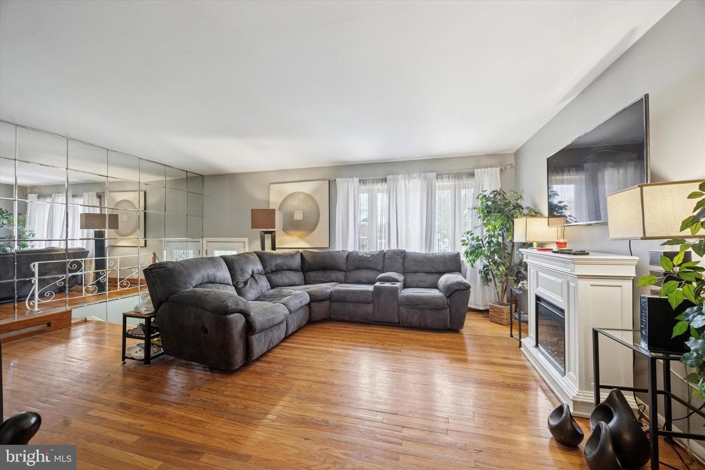 7310 Boreal Place photo 4