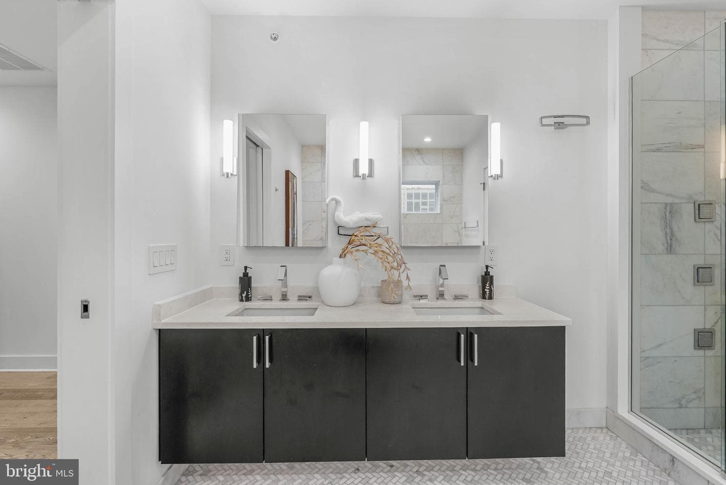 237 N 23rd St # 1 photo 17