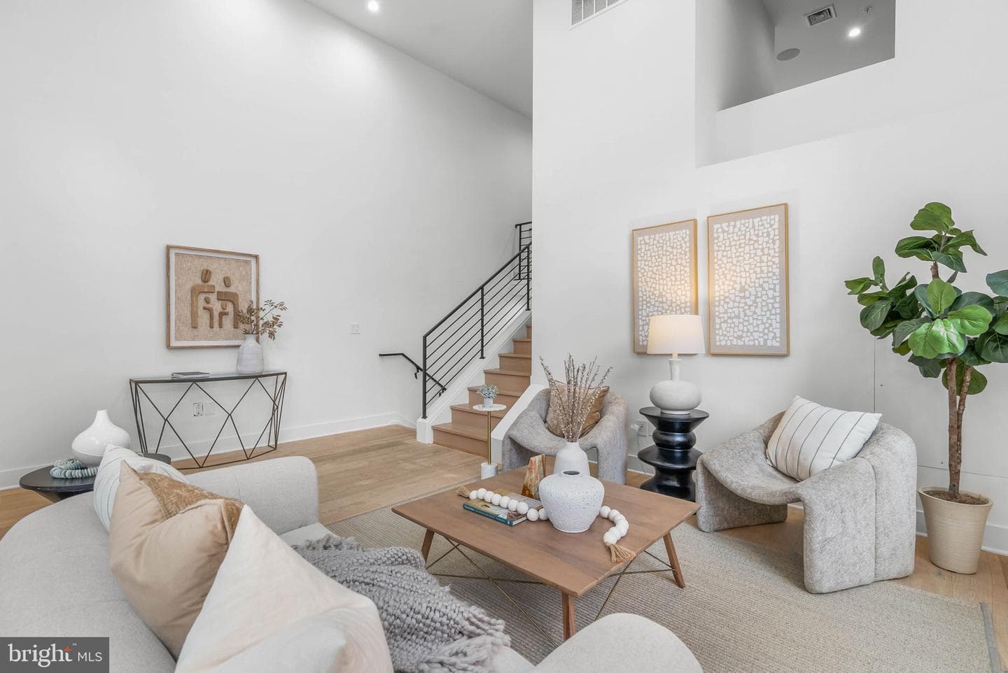 237 N 23rd St # 1 photo 3