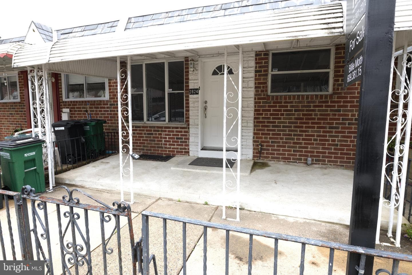 2824 S Hutchinson Street photo 2