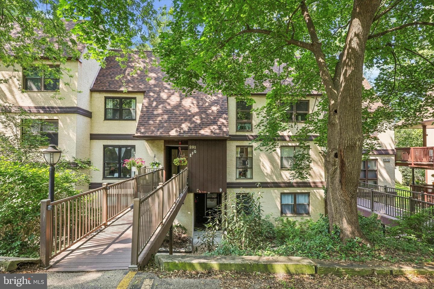 291 Shawmont Avenue #4f7 photo 2