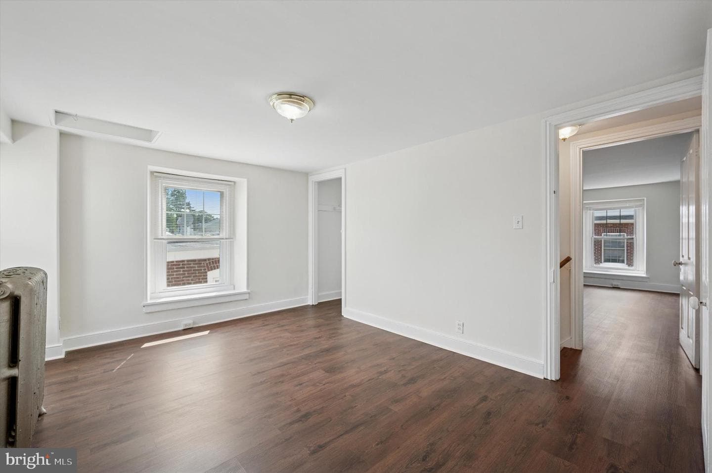 445 Dupont Street photo 18