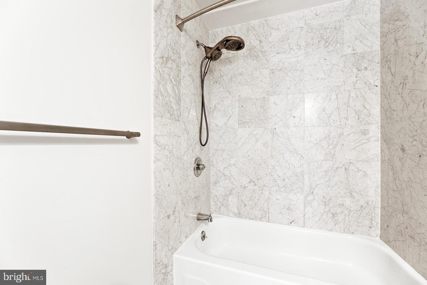 1500 Chestnut Street #19f photo 21