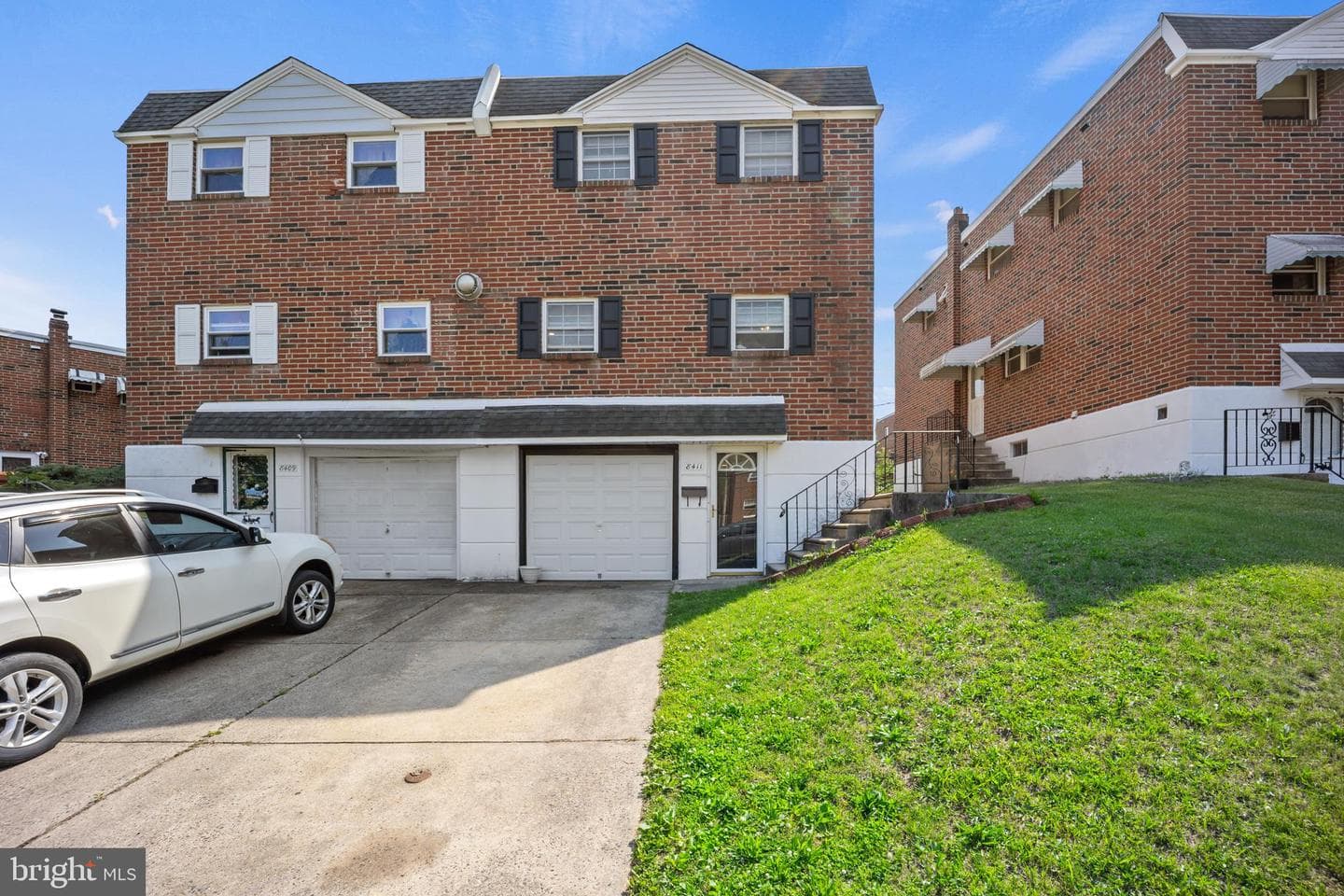 8411 Strahle Terrace photo 1