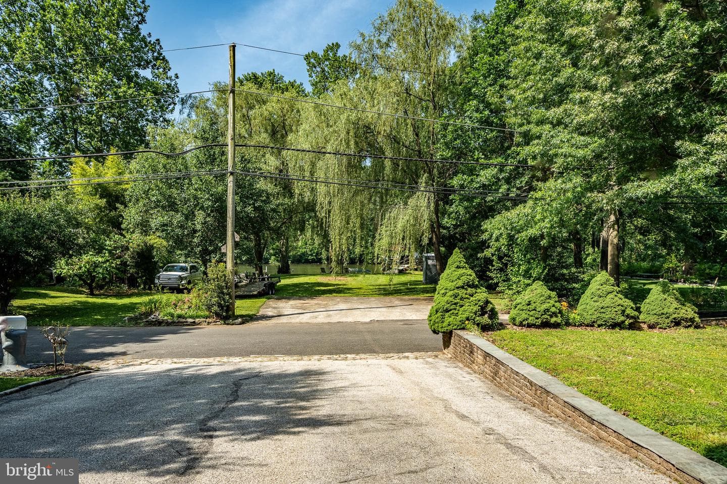 2 River Road photo 36