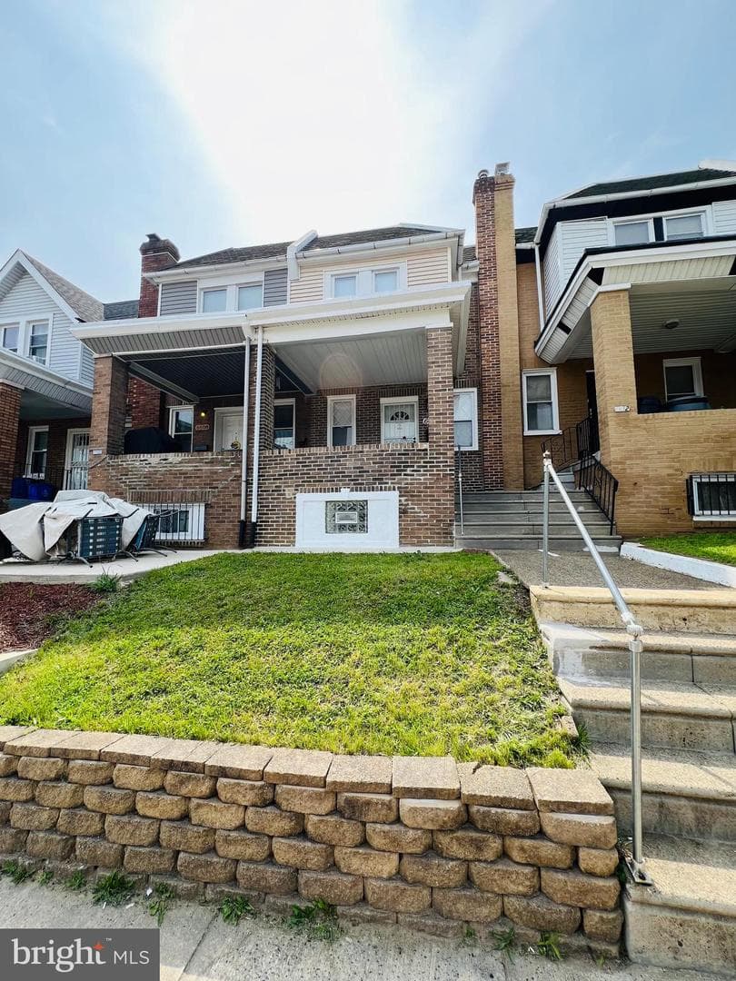 6610 N Smedley Street photo 2