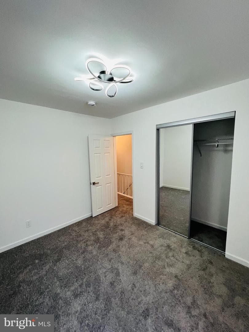6610 N Smedley Street photo 23