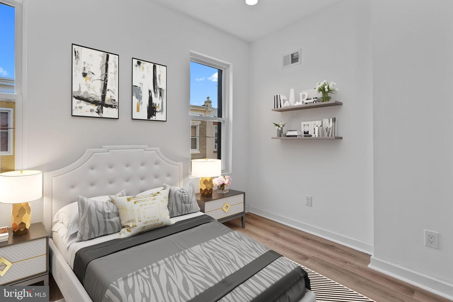 3216 N Randolph Street photo 10