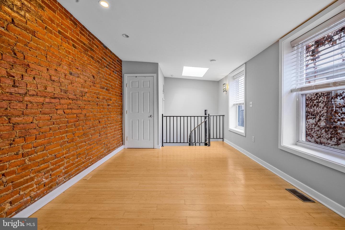 1516 Catharine Street #2 photo 16