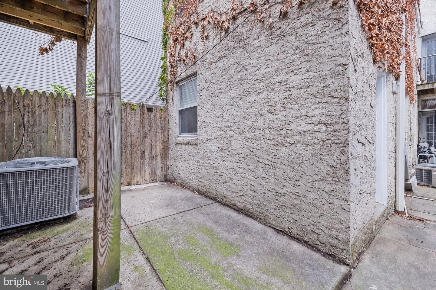 1516 Catharine Street #2 photo 26