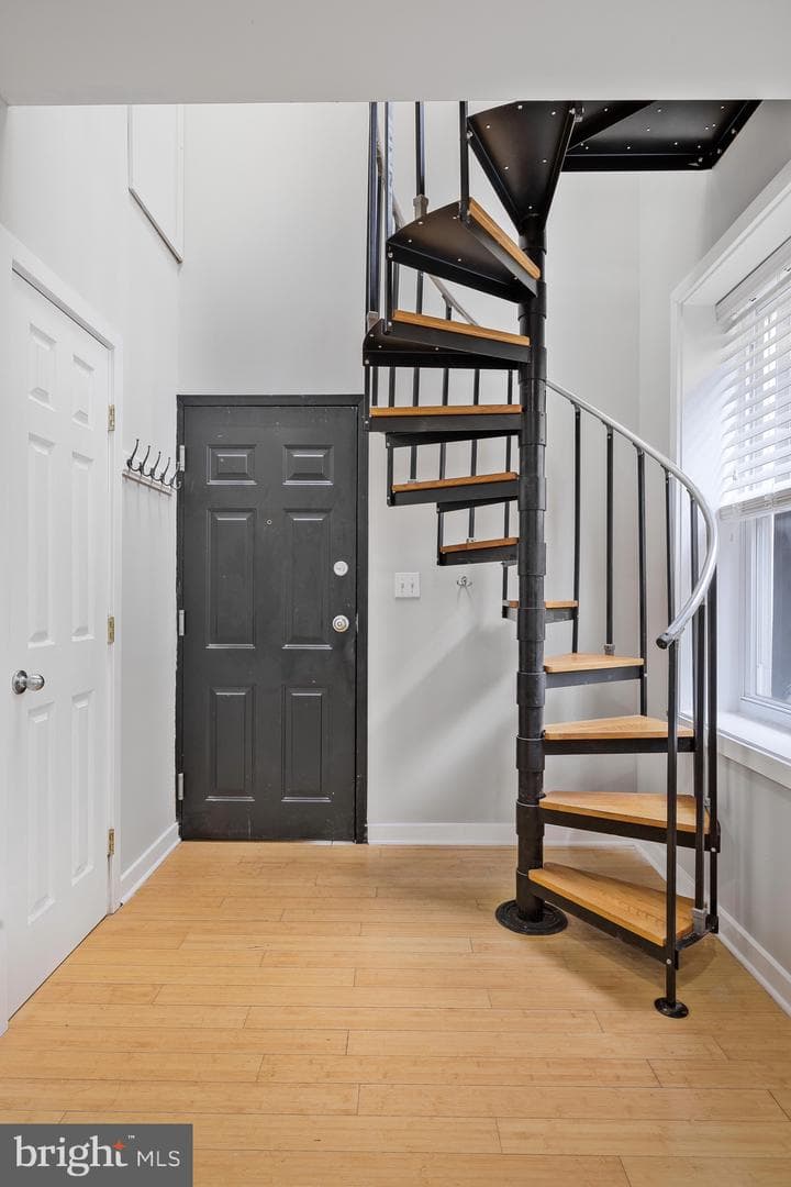 1516 Catharine Street #2 photo 5