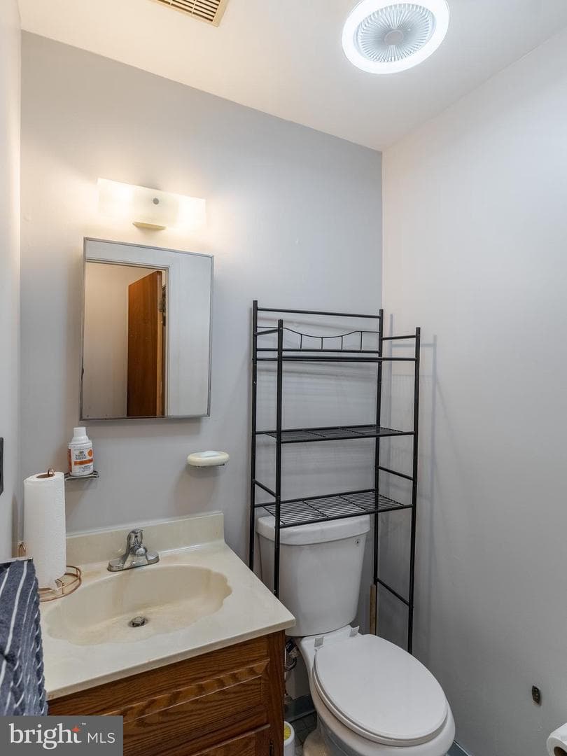 2137 Ellsworth Street photo 10