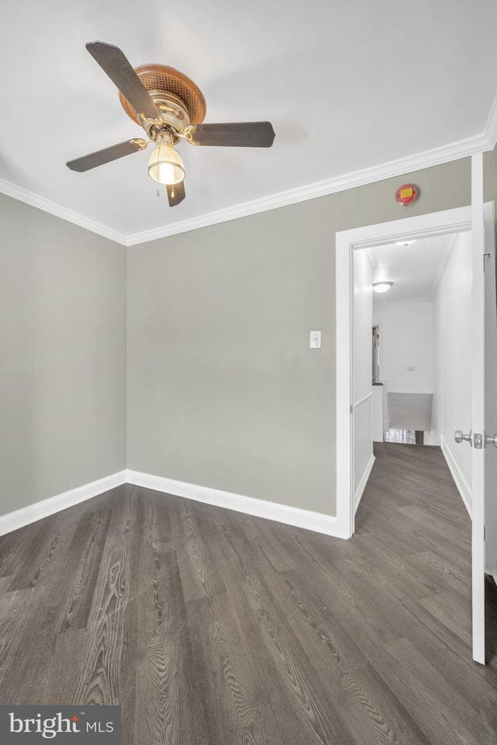 6370 Marsden Street photo 17