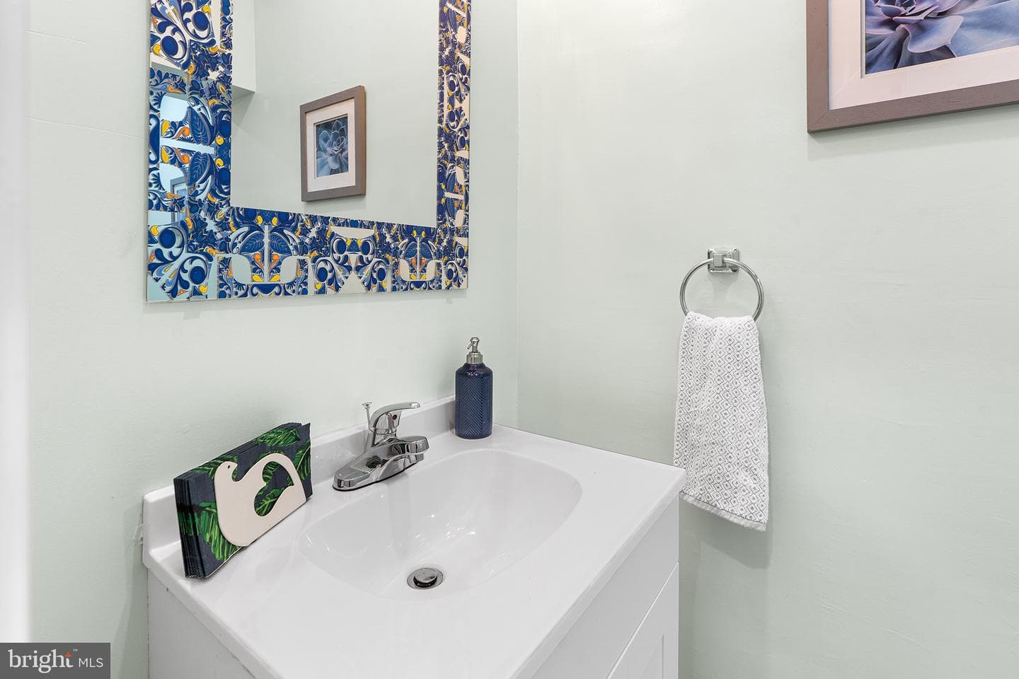 2231 S Opal Street photo 12