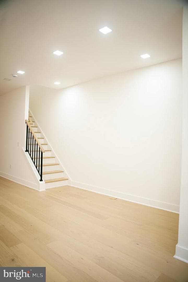 136 W Gorgas Lane photo 19