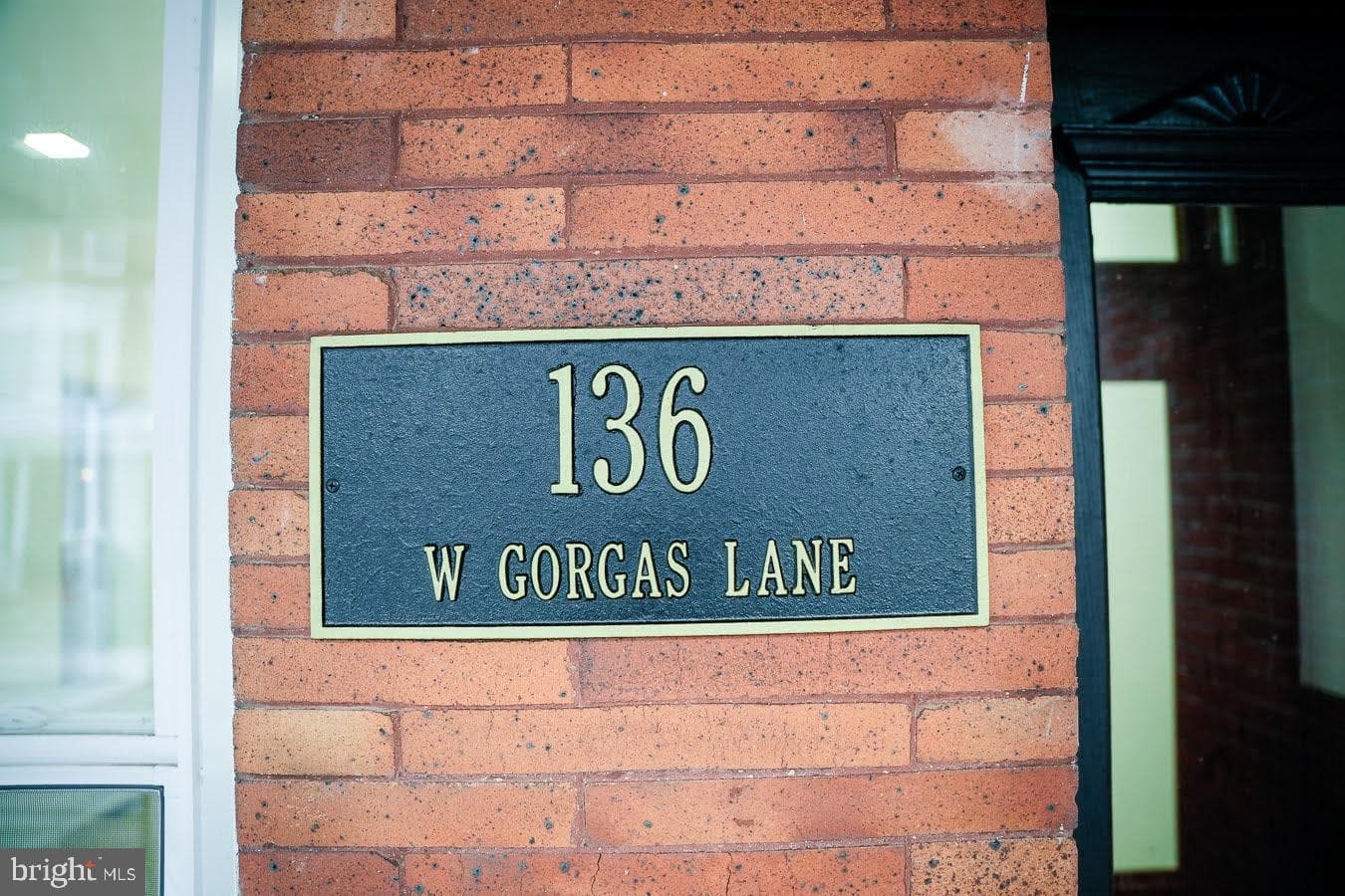 136 W Gorgas Lane photo 3