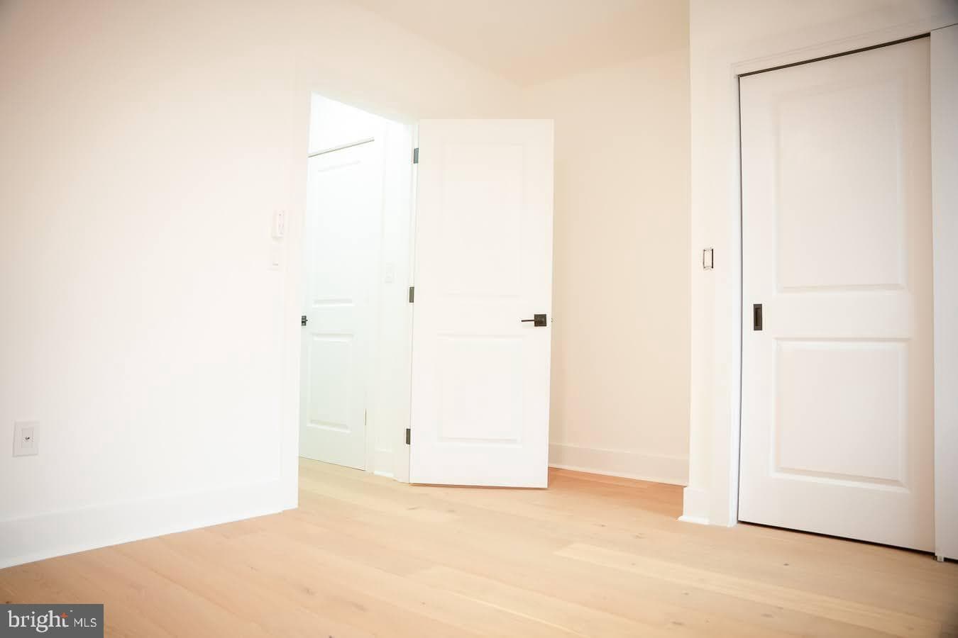 136 W Gorgas Lane photo 38