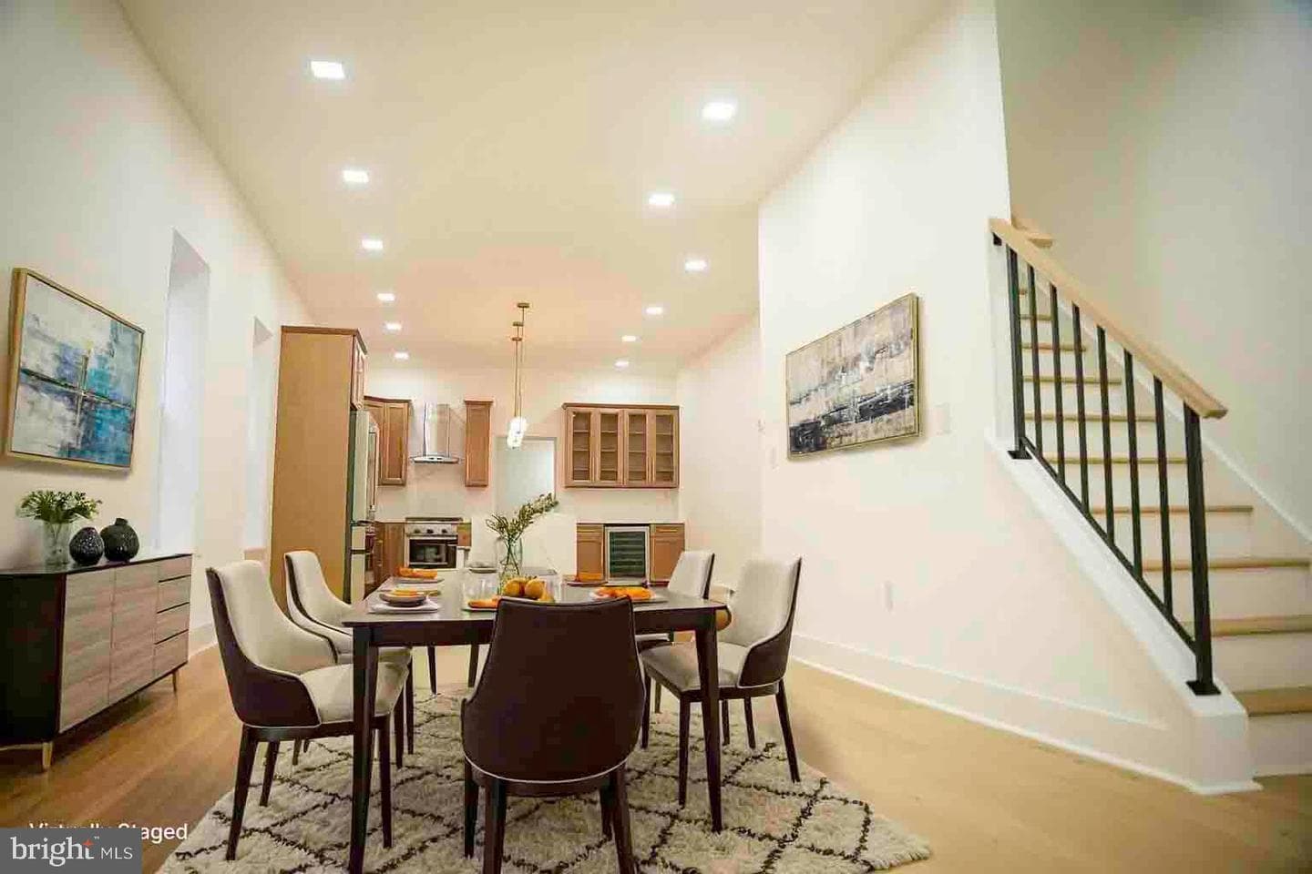 136 W Gorgas Lane photo 8