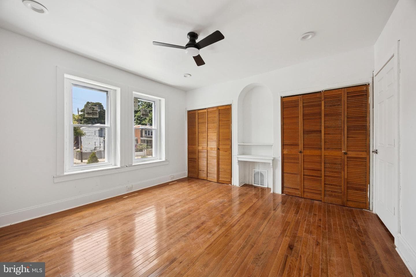 6221 Chew Avenue photo 13