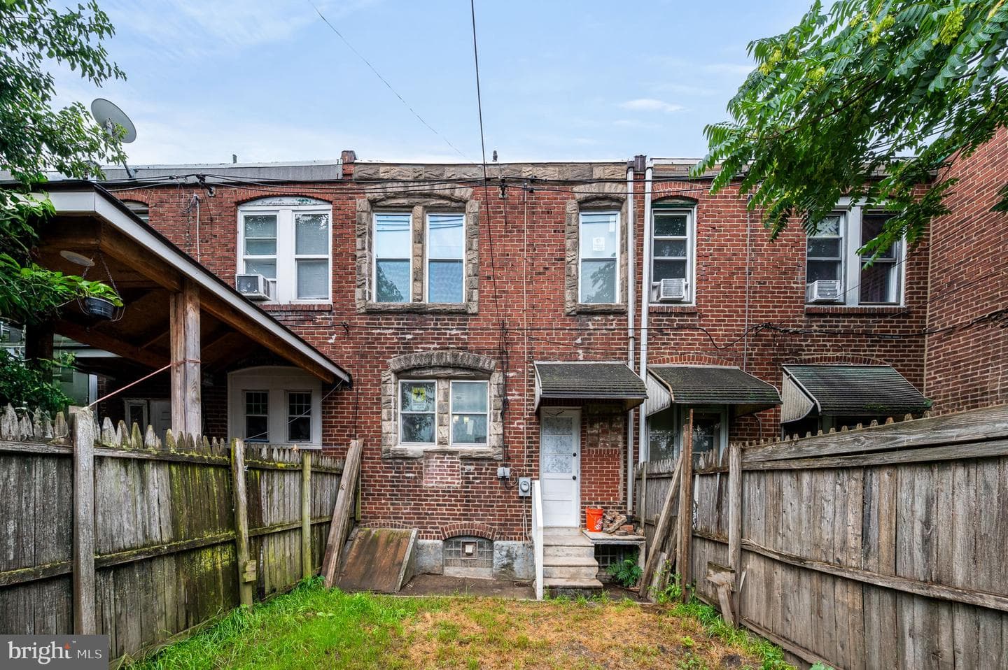 2305 Buckius Street photo 20