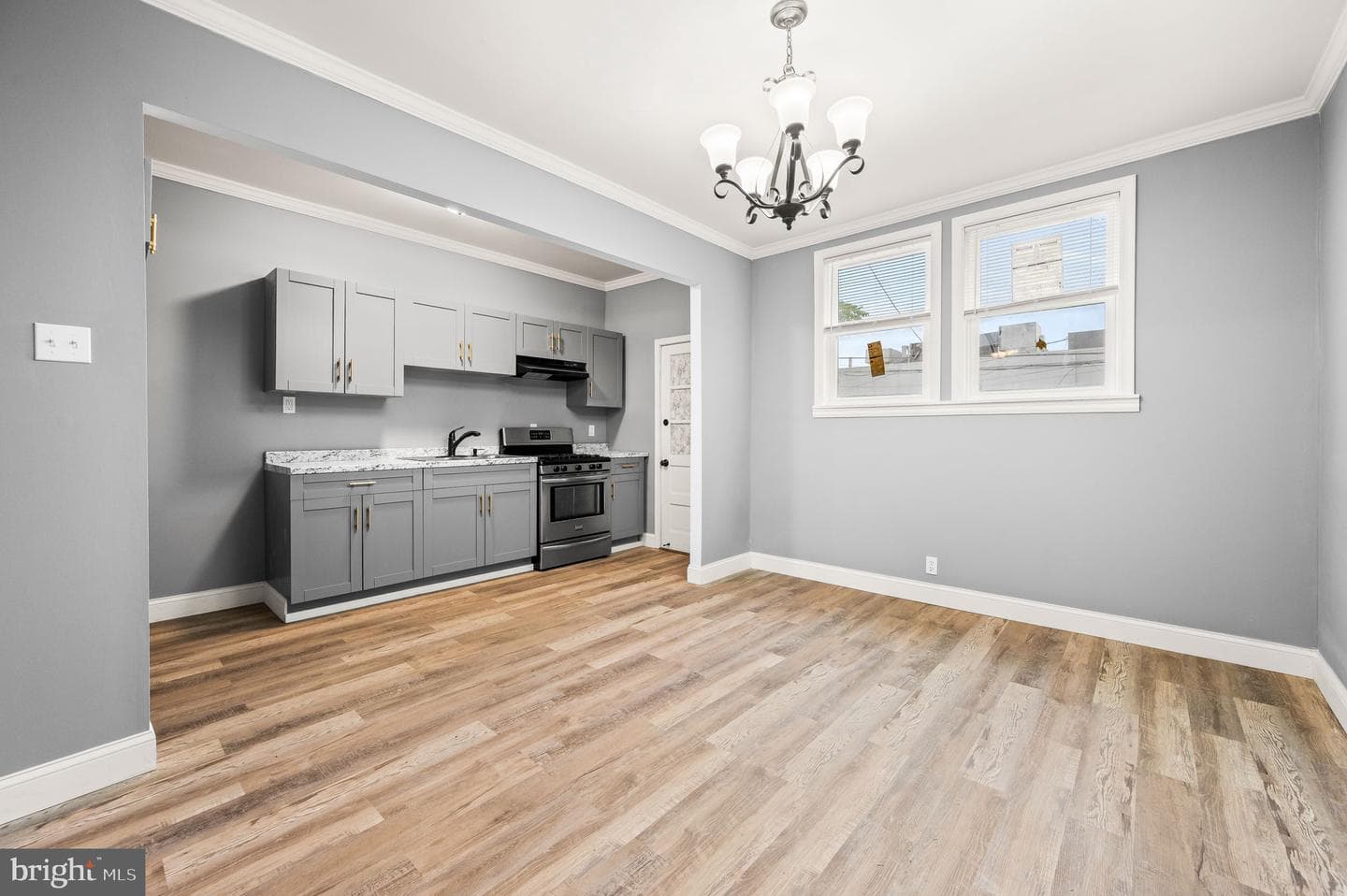 2305 Buckius Street photo 6