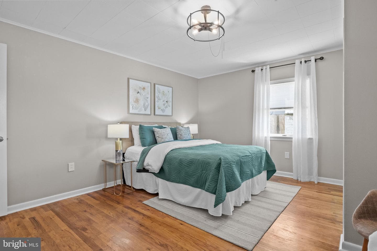 9232 Cambridge Street photo 16