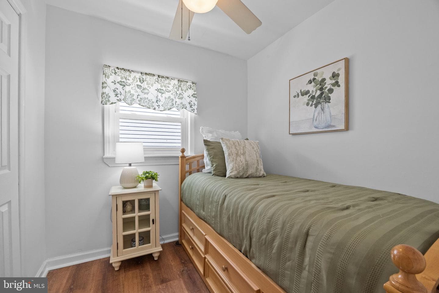 9232 Cambridge Street photo 21