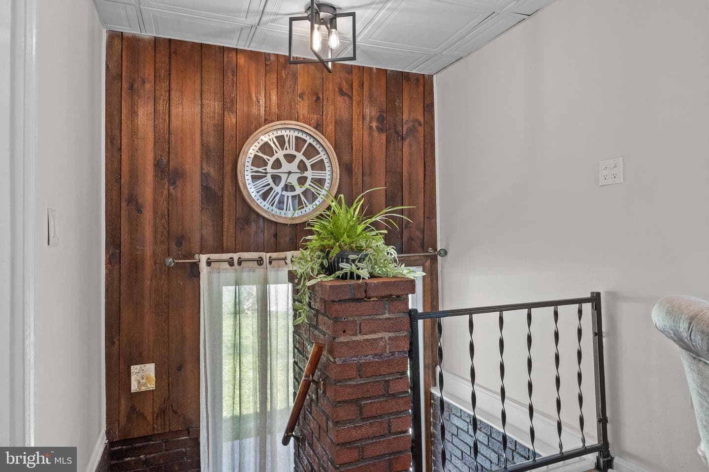 9232 Cambridge Street photo 24