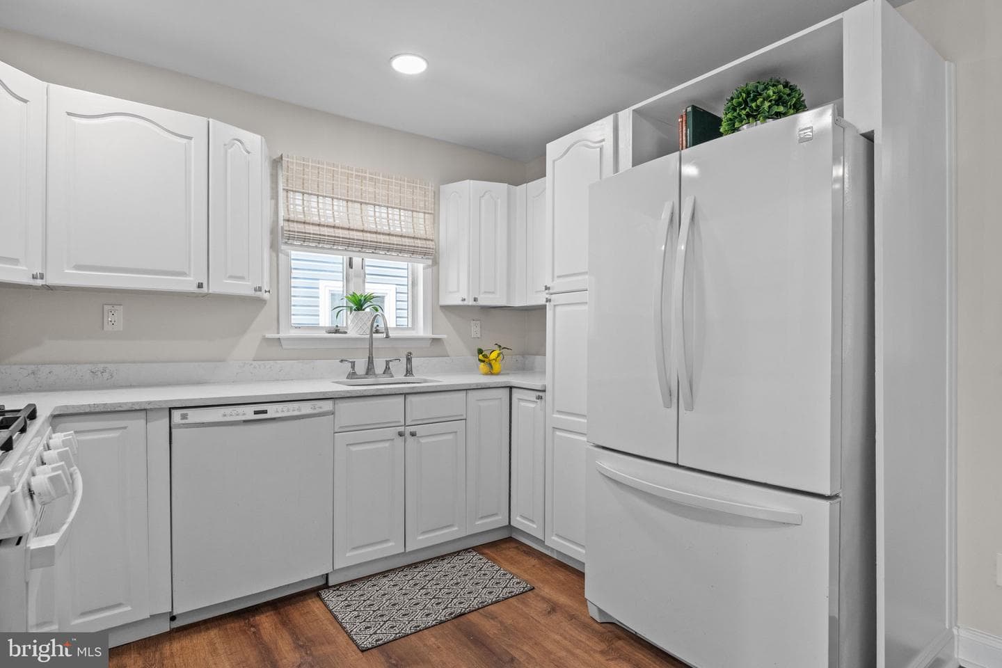 9232 Cambridge Street photo 6