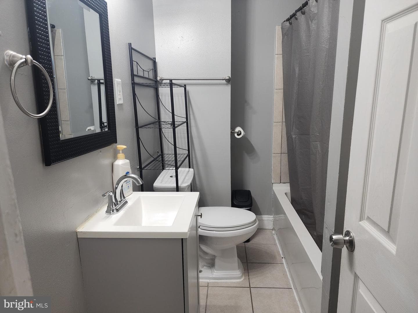 2143 Anchor Street photo 17