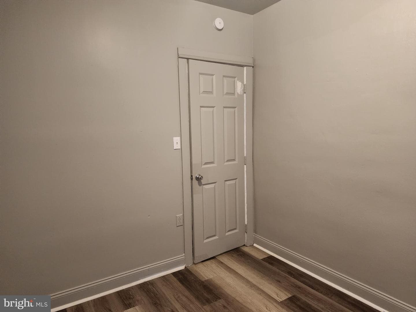 2143 Anchor Street photo 20
