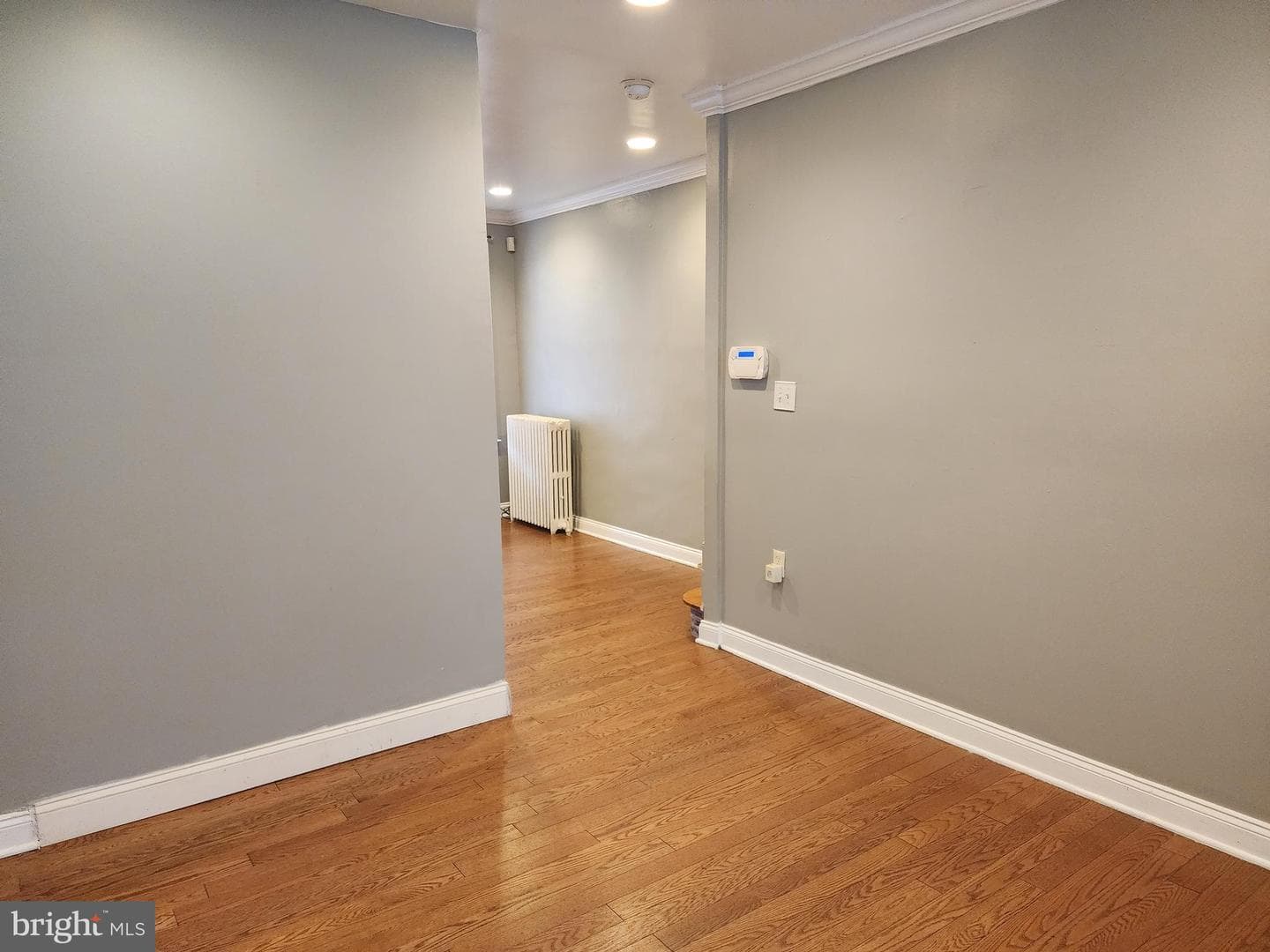 2143 Anchor Street photo 9