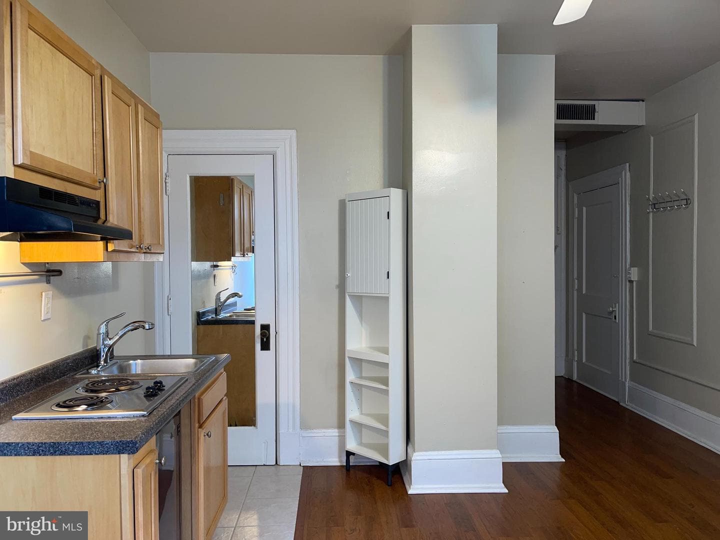 1324 Locust Street #616 photo 8