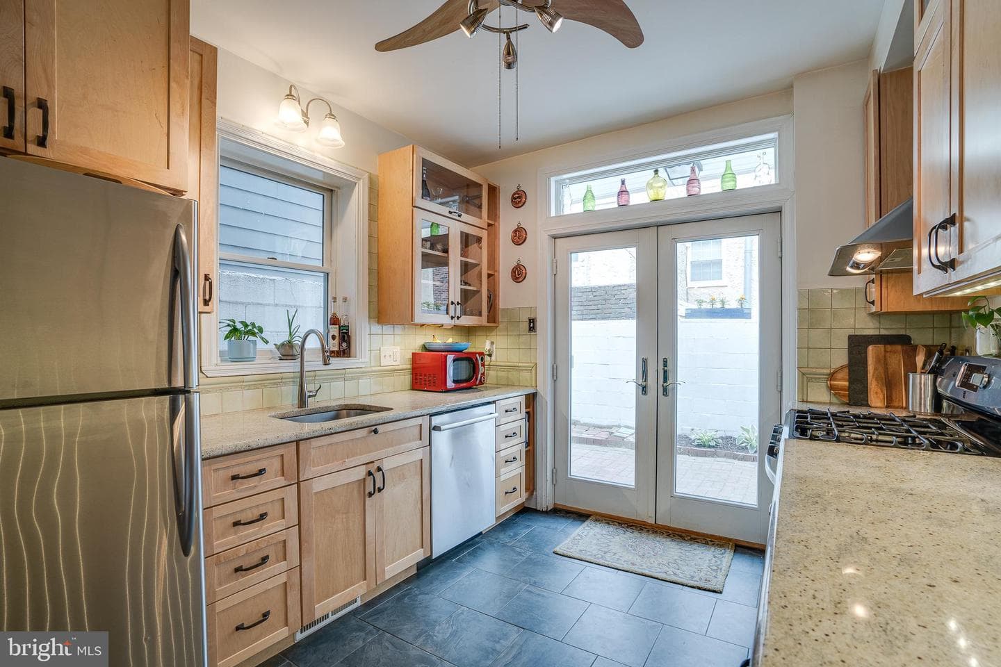 516 S Lecount Street photo 10