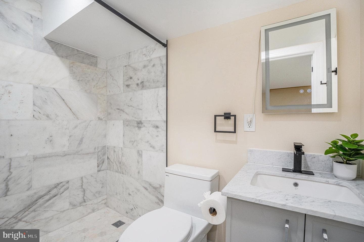 4641 Fernhill Road photo 21