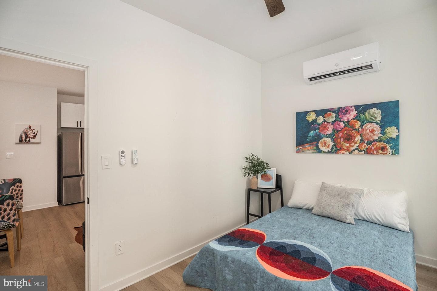 4429 Greene Street photo 4