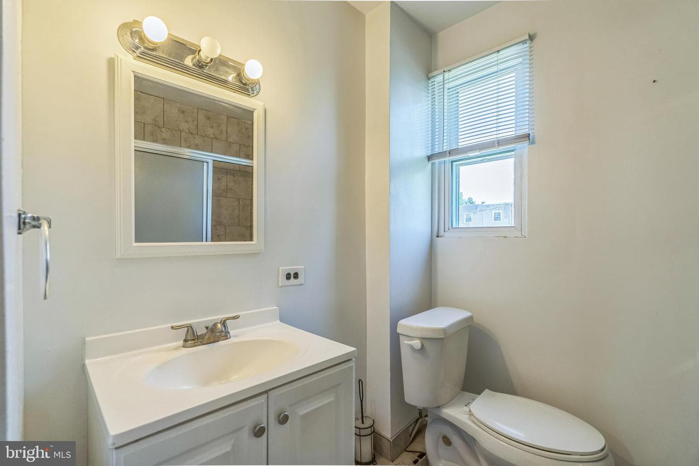 3122 Byberry Road photo 11