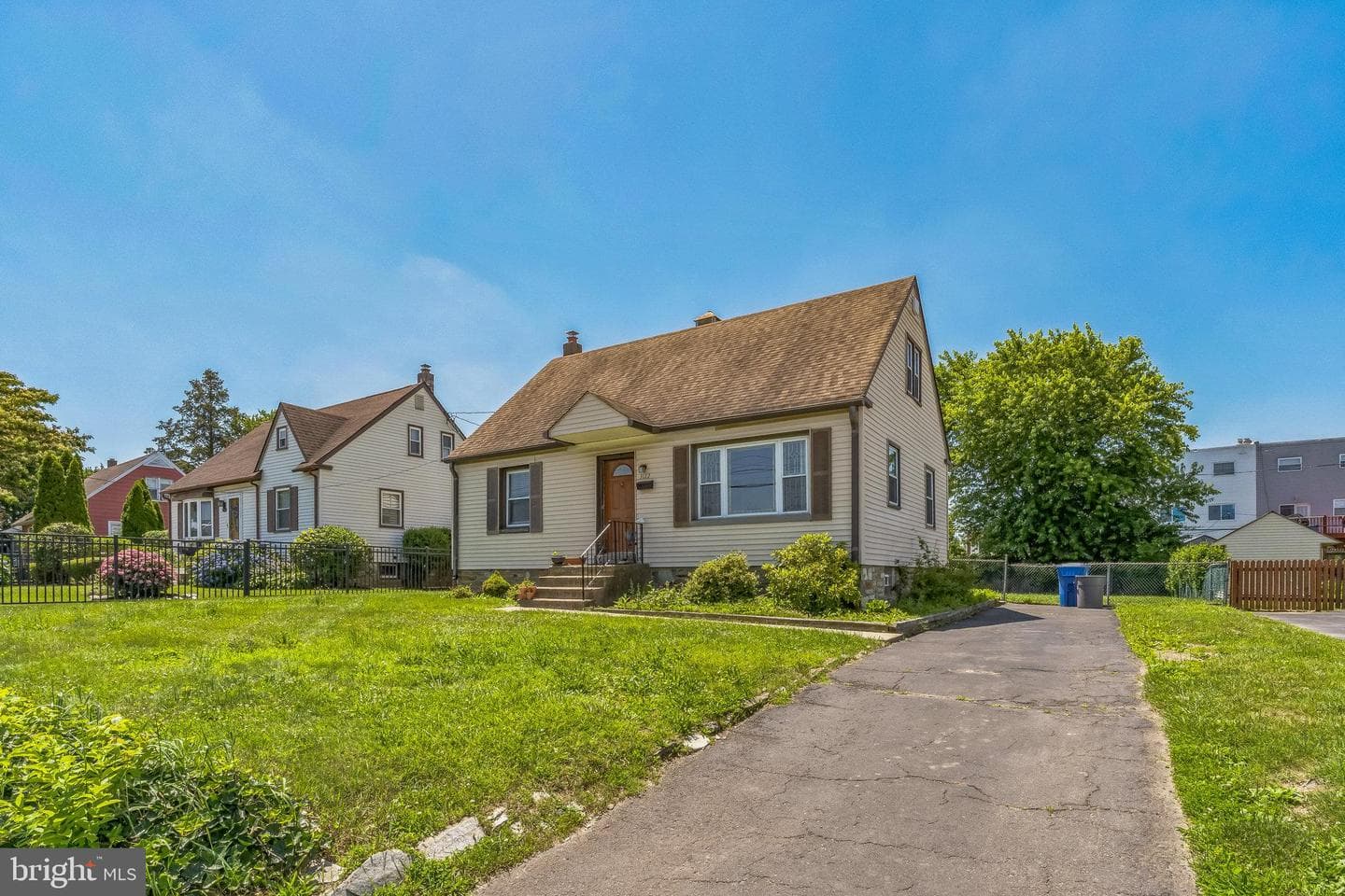 3122 Byberry Road photo 2