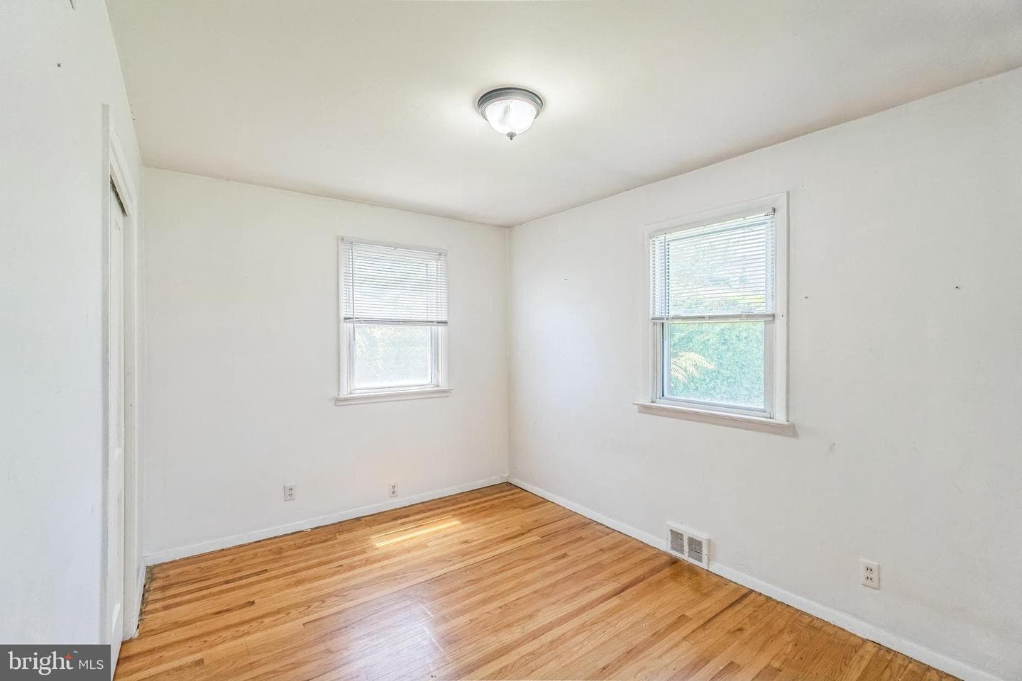 3122 Byberry Road photo 6