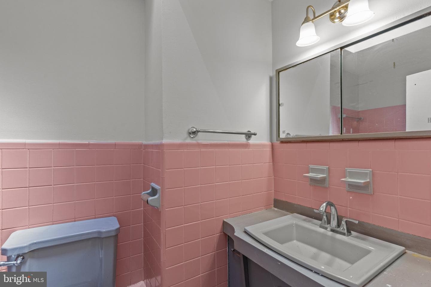1703 Danforth Street photo 14