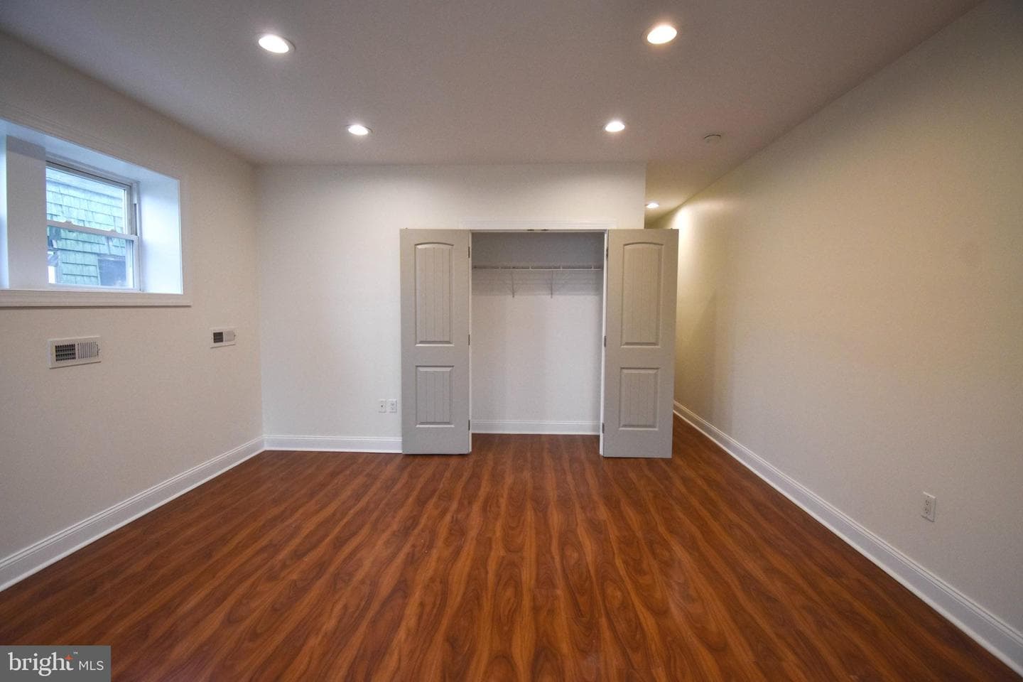 6230 Carpenter Street photo 21