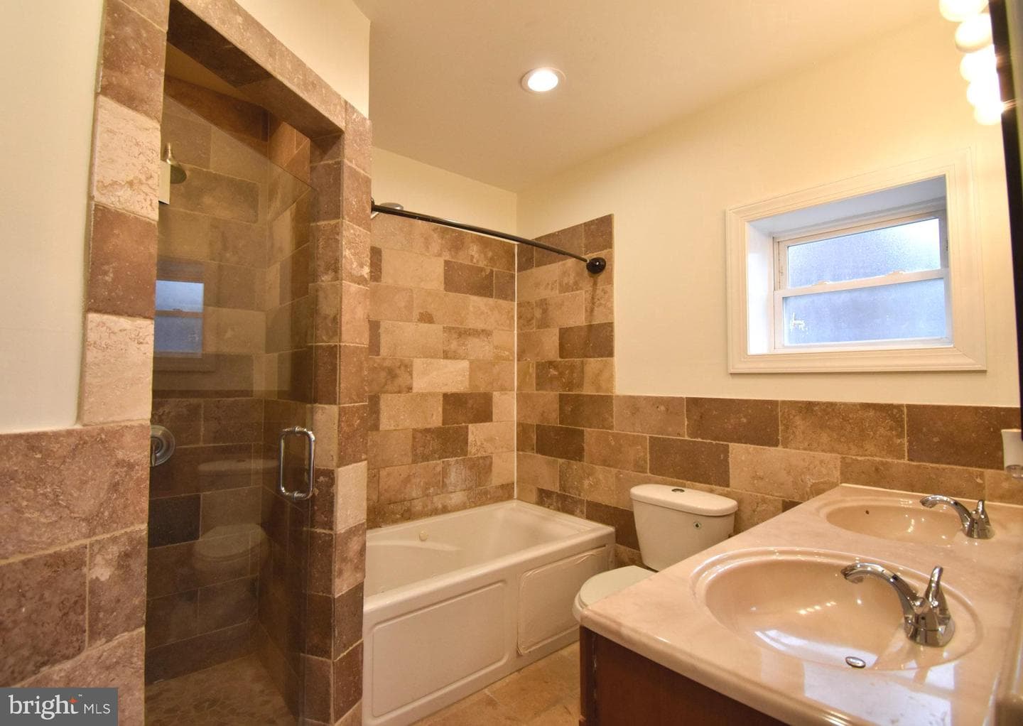 6230 Carpenter Street photo 27