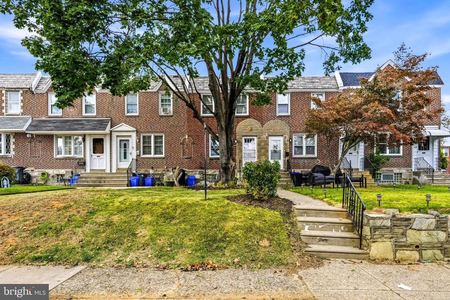 6164 Tackawanna Street photo 2