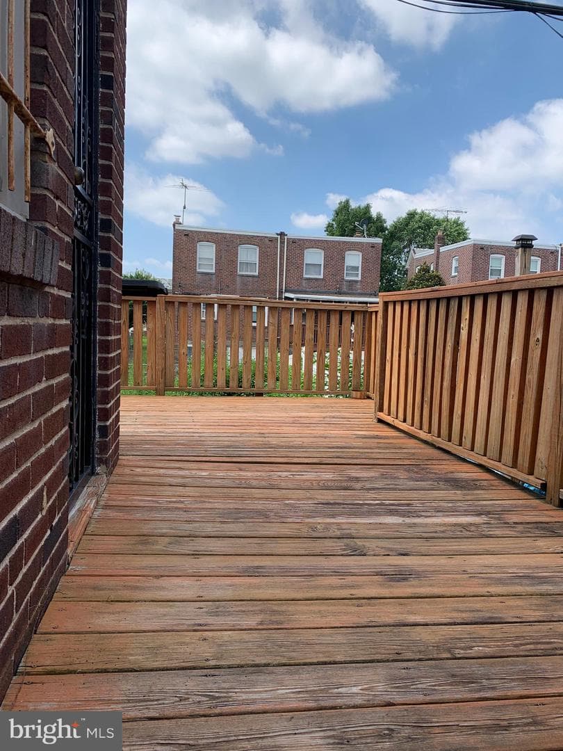 1116 Unruh Avenue photo 24