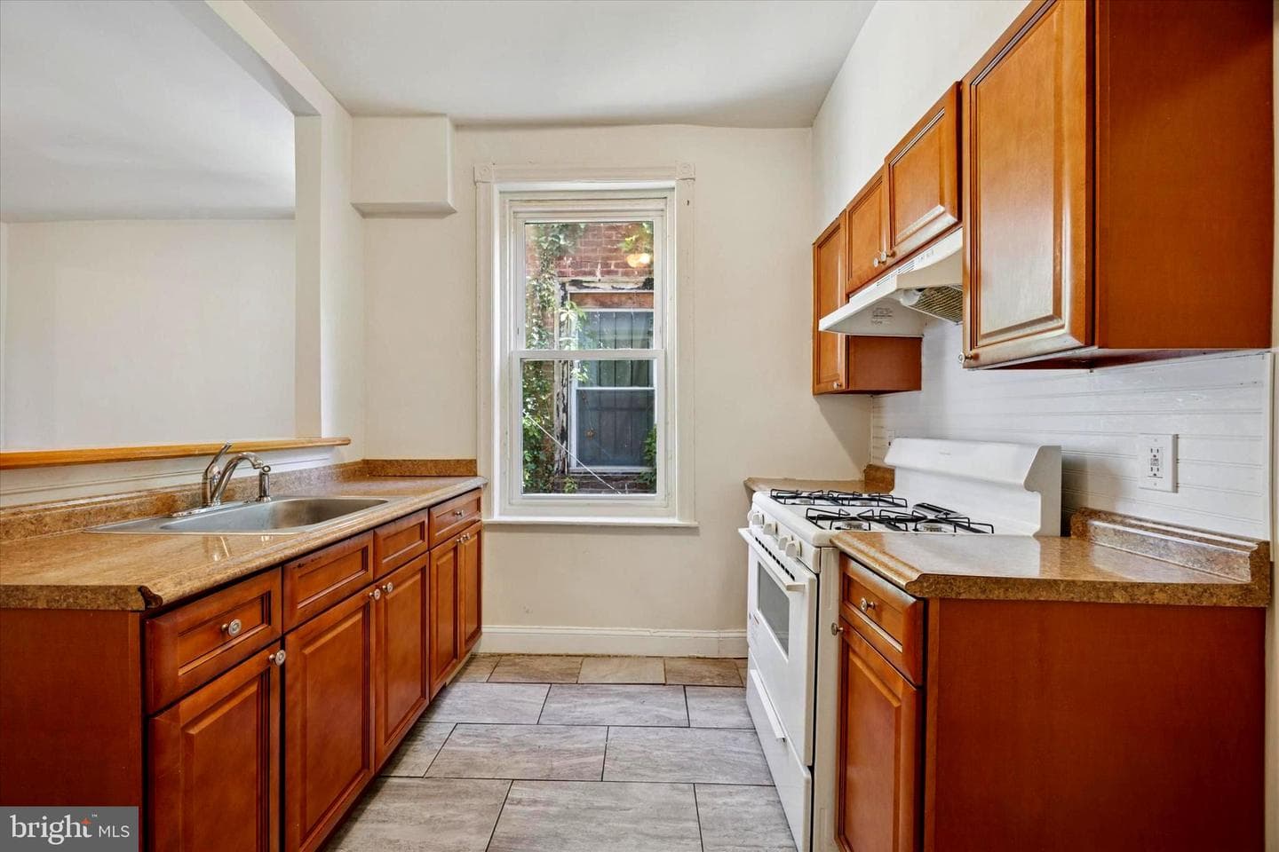 1549 N Wanamaker Street photo 7