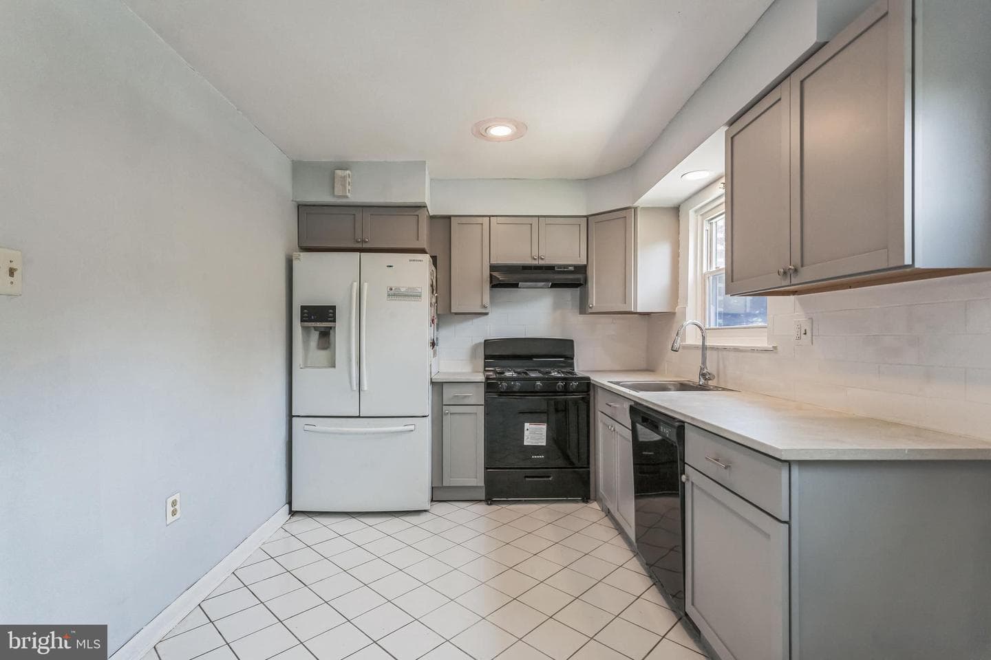 1125 Solly Avenue photo 13