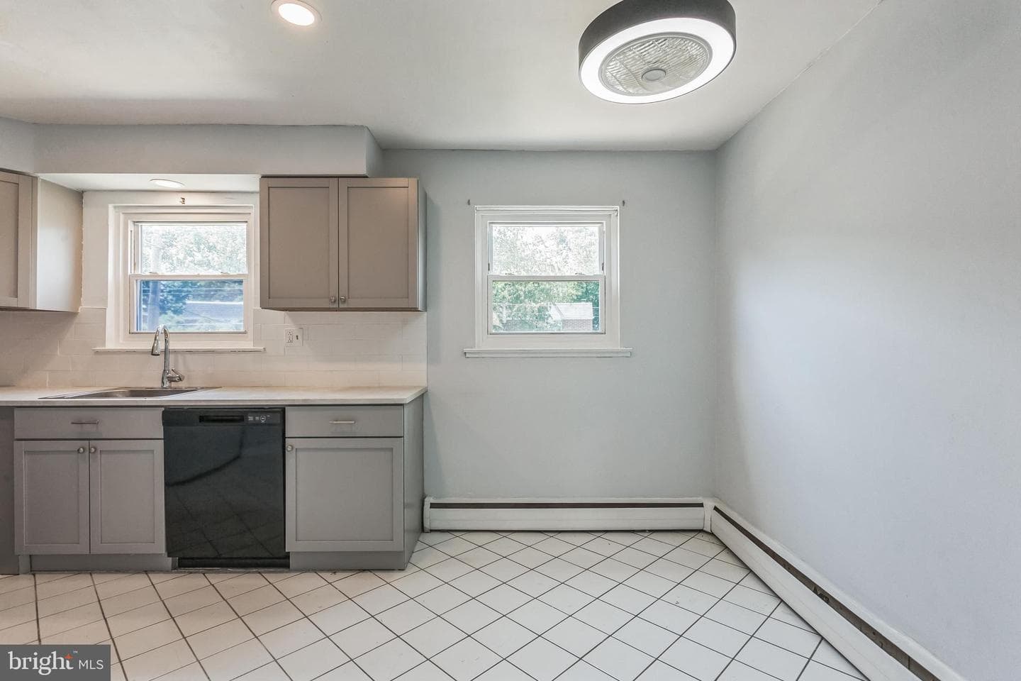 1125 Solly Avenue photo 14